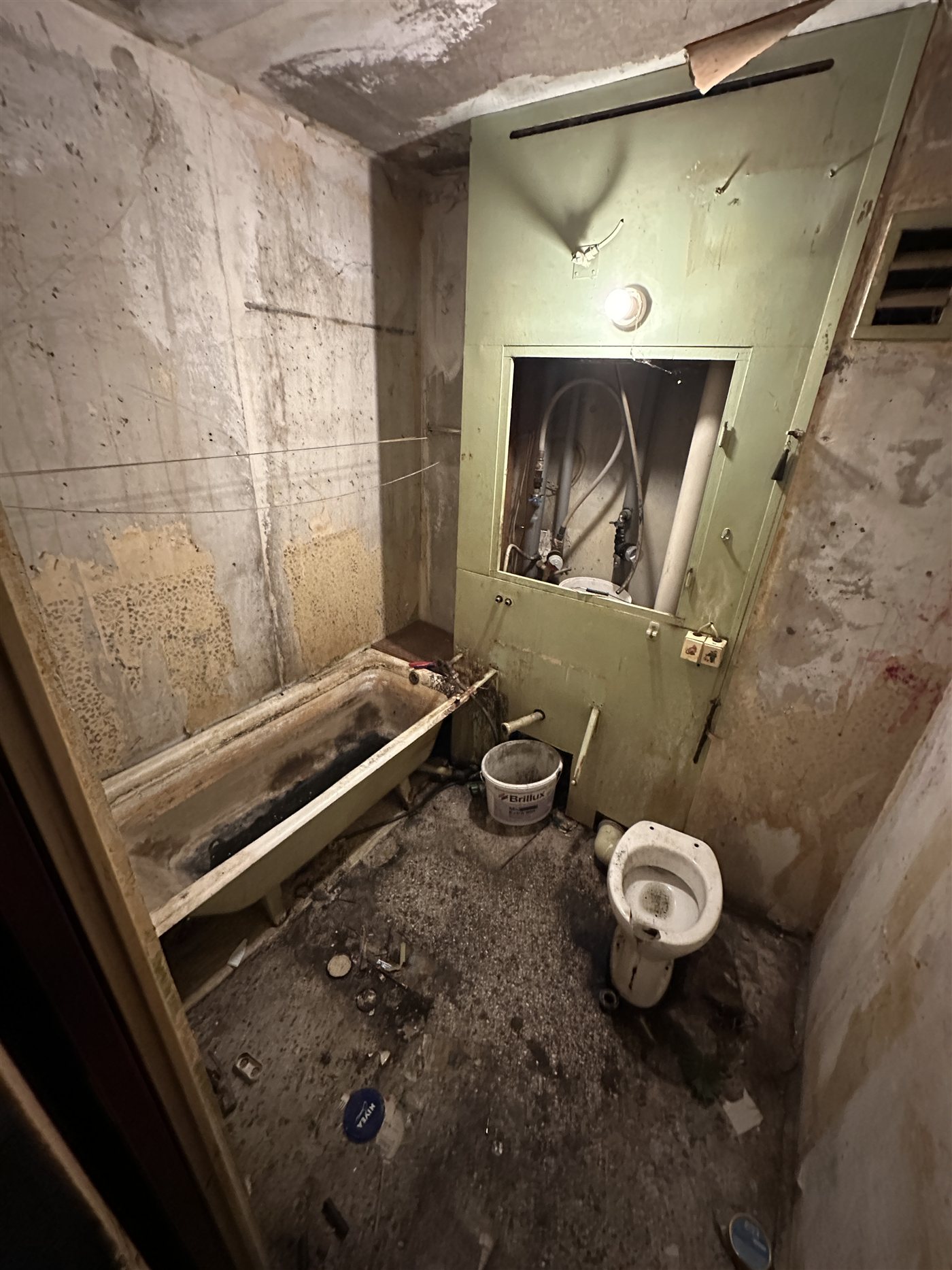 Bathroom before